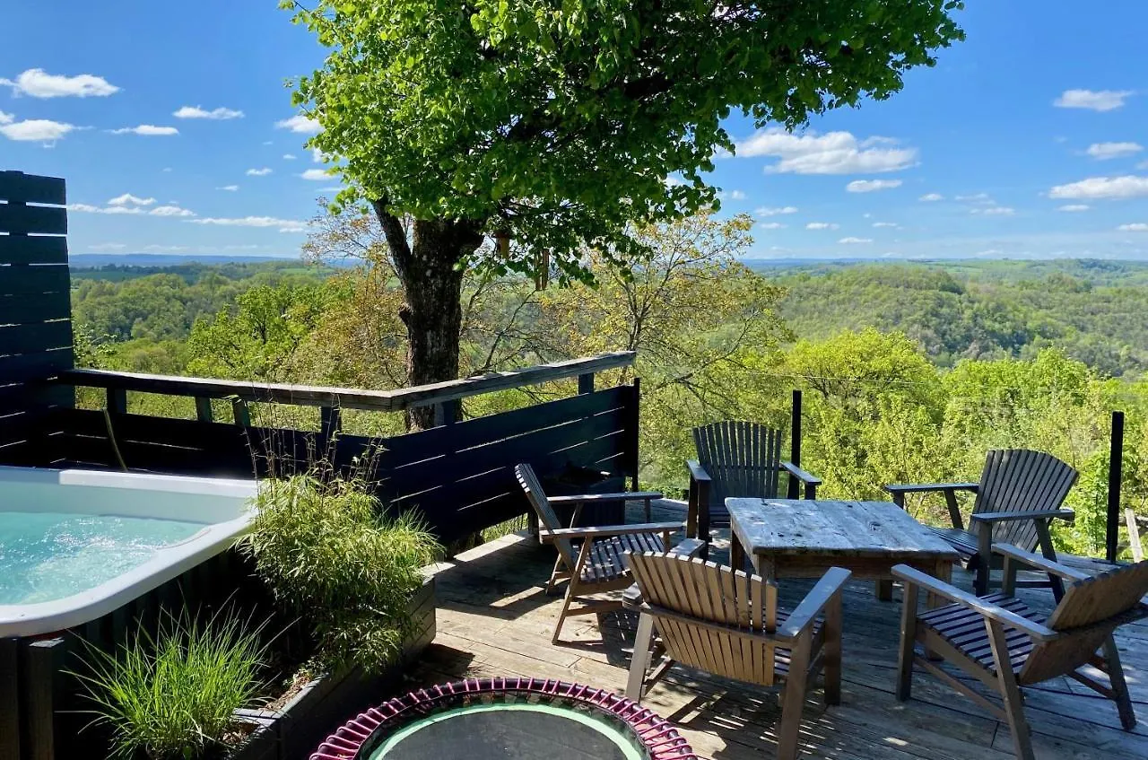 ベッド・アンド・ブレックファスト Les Monts D'Amara, Ressourcement, Nature, Sante Campuac